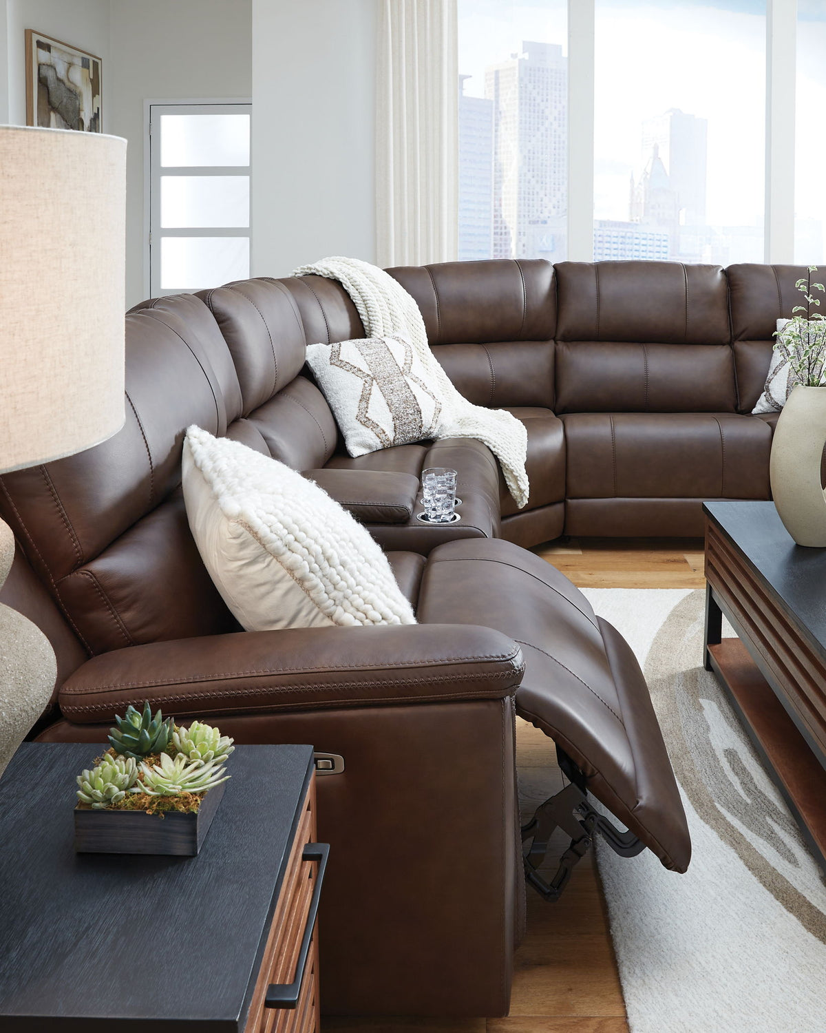 Beryton - 6 Piece Power Reclining Sectional