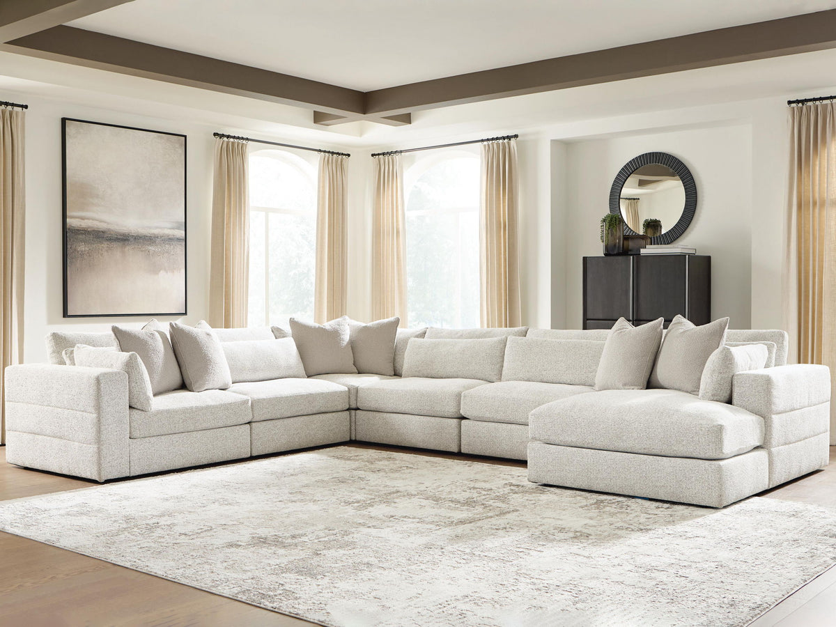 Stonecroft Manor - 6 Piece Sectional
