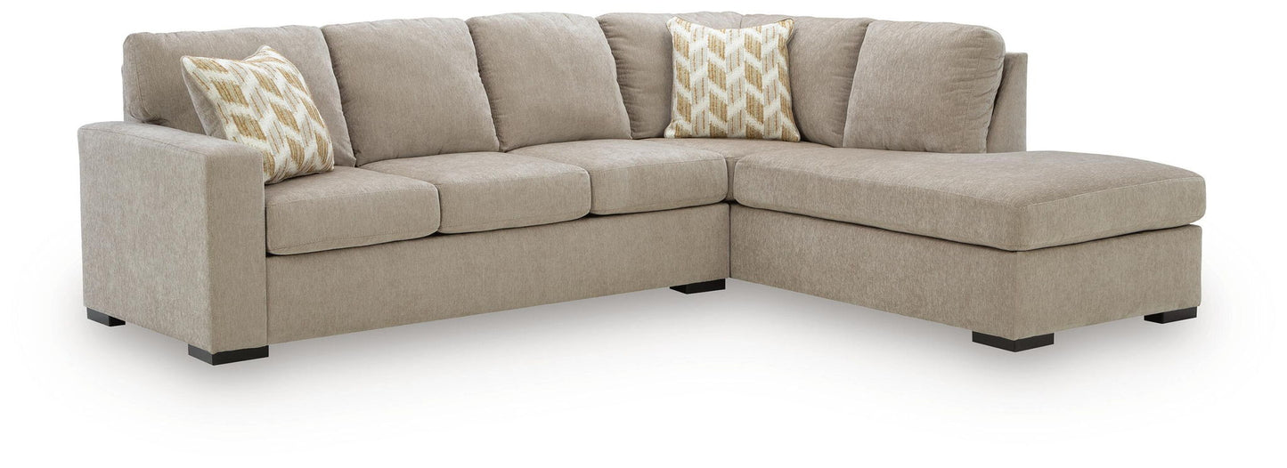 MaKaylen - Sectional