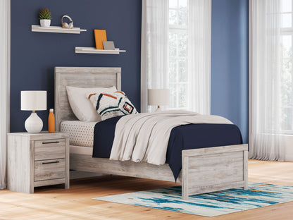 Jonnifer - Panel Bed