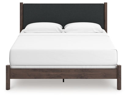 Cadmori - Upholstered Panel Bed