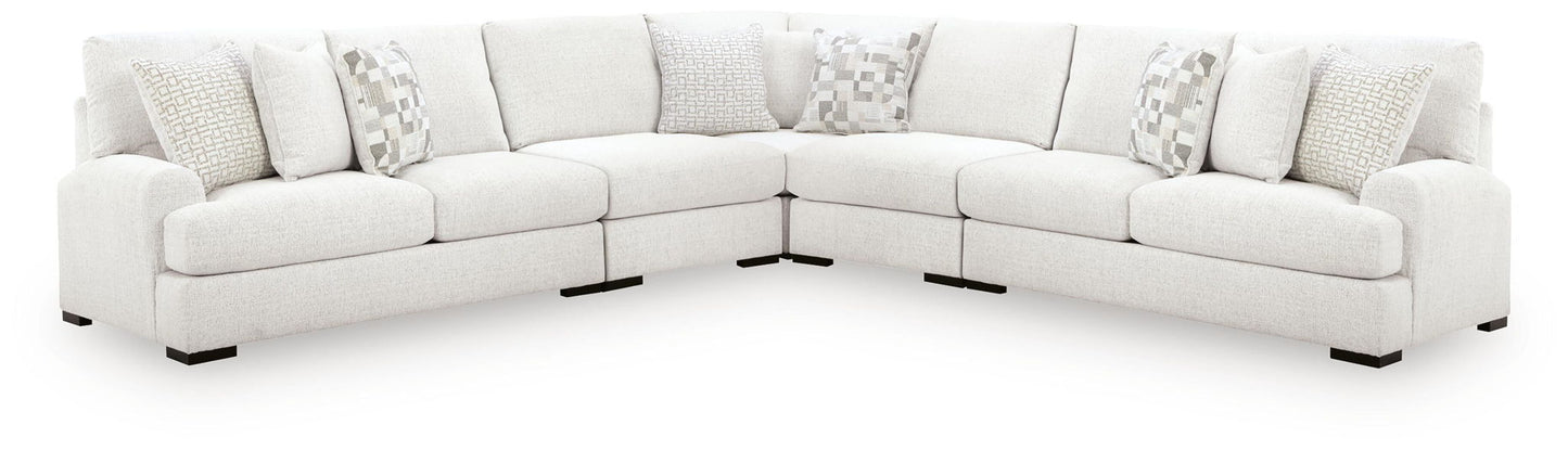 Wynncroft Manor - Sectional