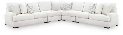 Wynncroft Manor - Sectional