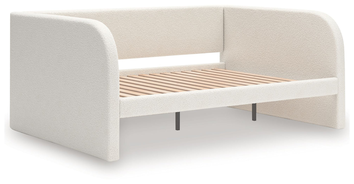 Shapella - Upholstered Day Bed