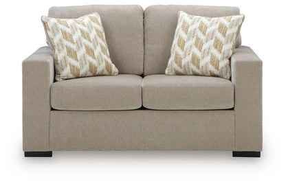 MaKaylen - Loveseat