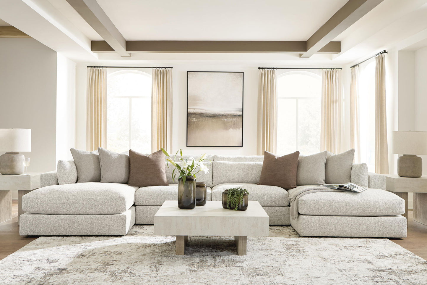 Stonecroft Manor - Sectional