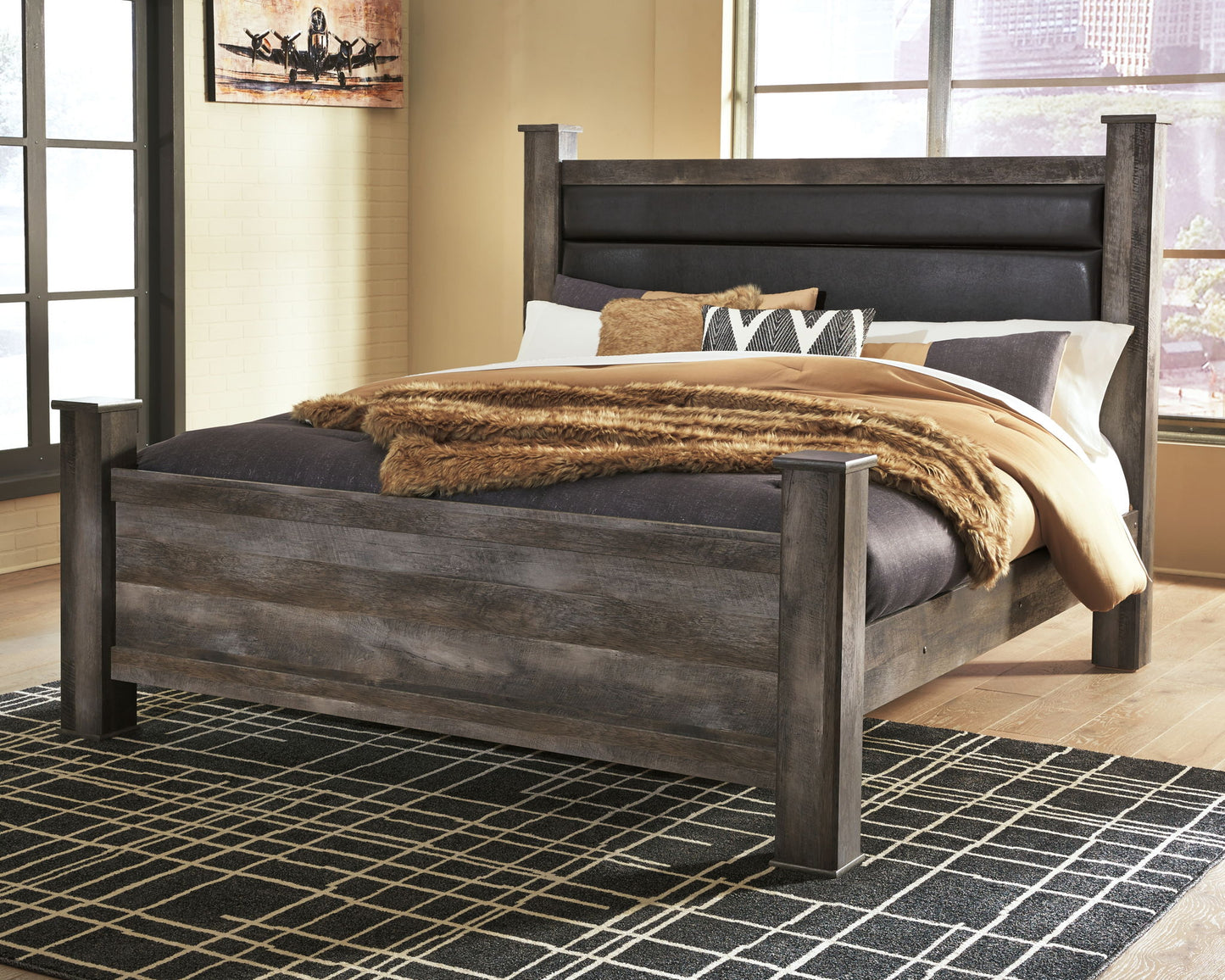 Wynnlow - Poster Bed