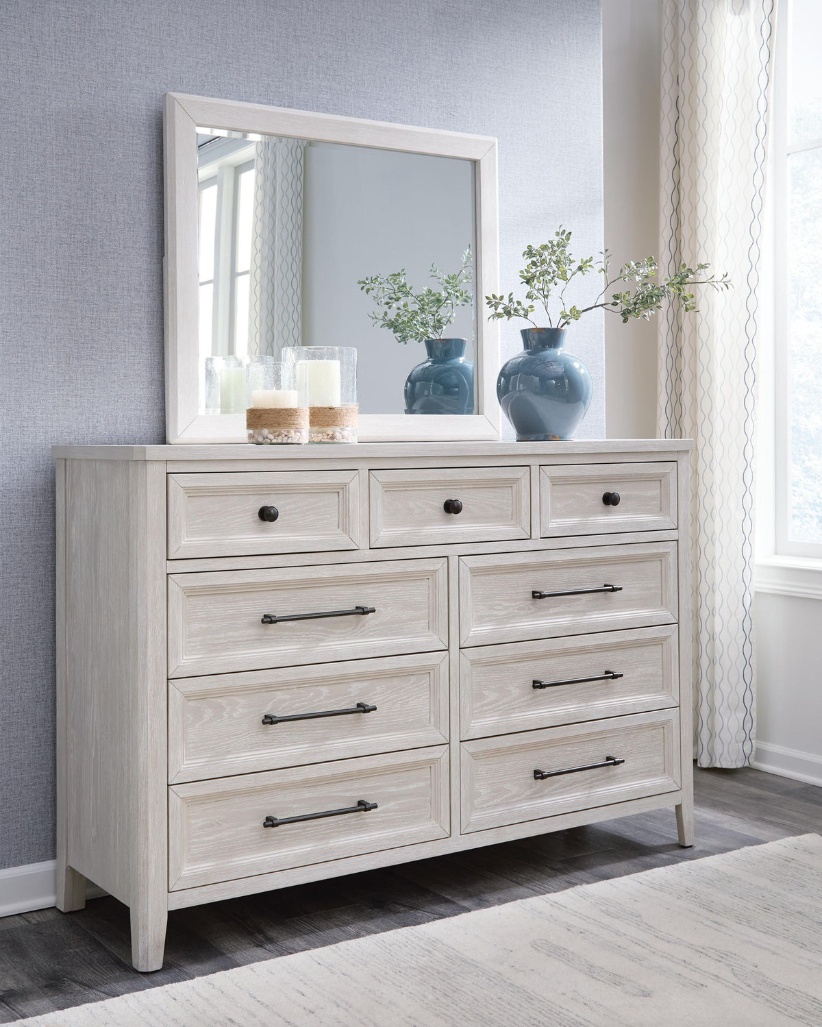 Cressenda - Dresser