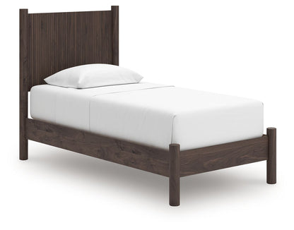 Cadmori - Panel Platform Bed