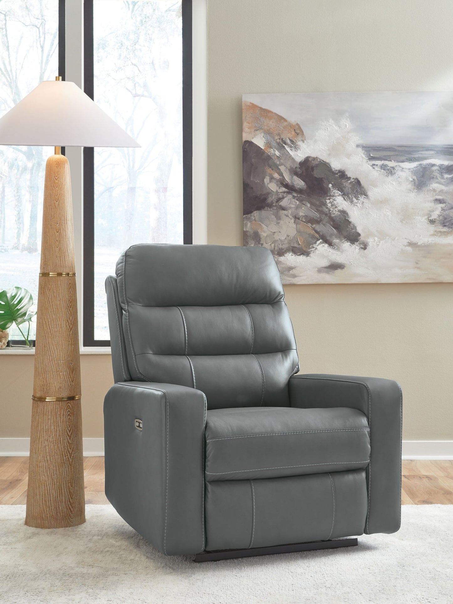 Olcotte - Recliner With Adjustable Headrest