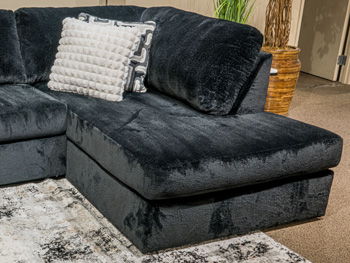 Ellery-Park - RAF Corner Chaise - Onyx