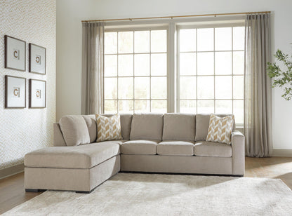 MaKaylen - Sectional