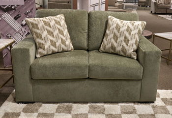 MaKaylen - Loveseat