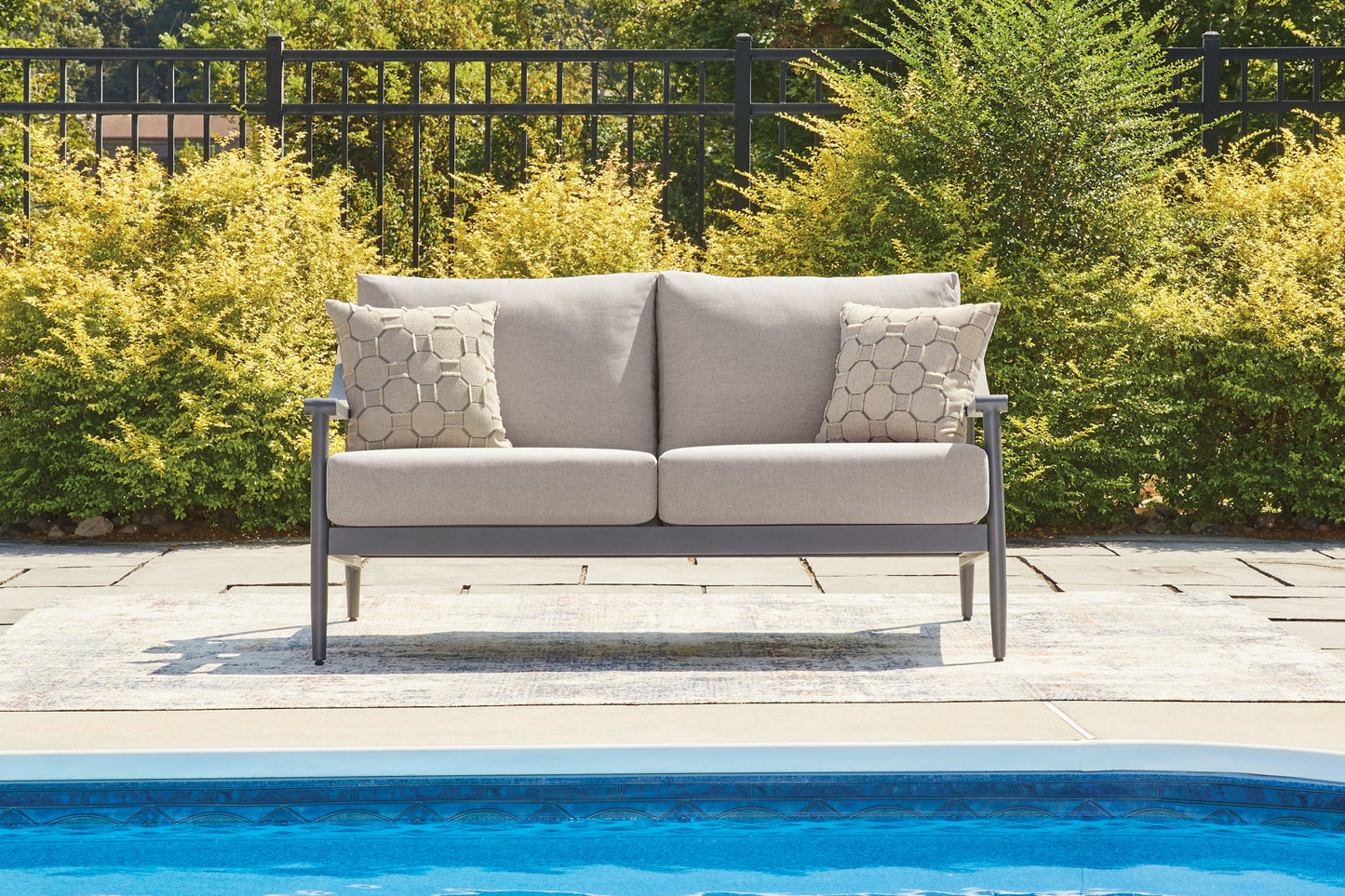 North Island - Loveseat With Cushion - Gray