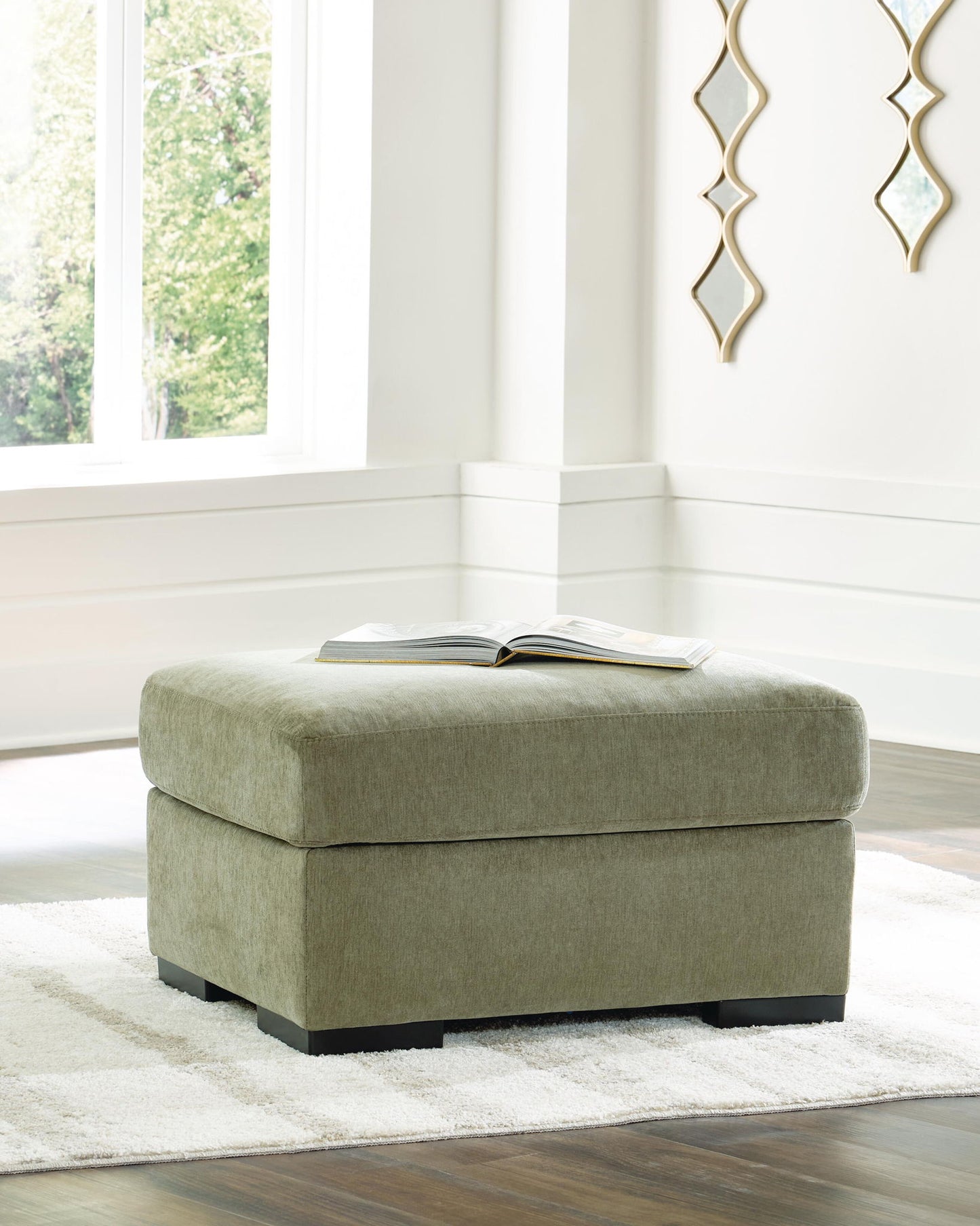 MaKaylen - Ottoman