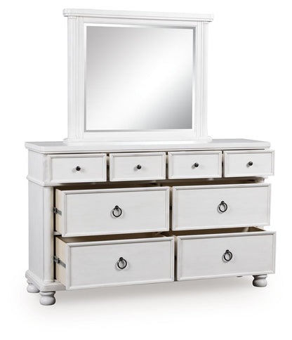 Chadworth - Poster Bedroom Set