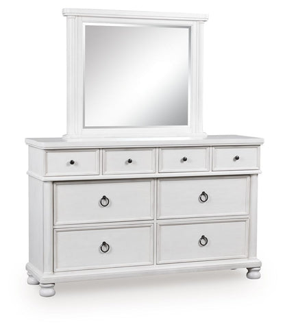 Chadworth - Poster Bedroom Set