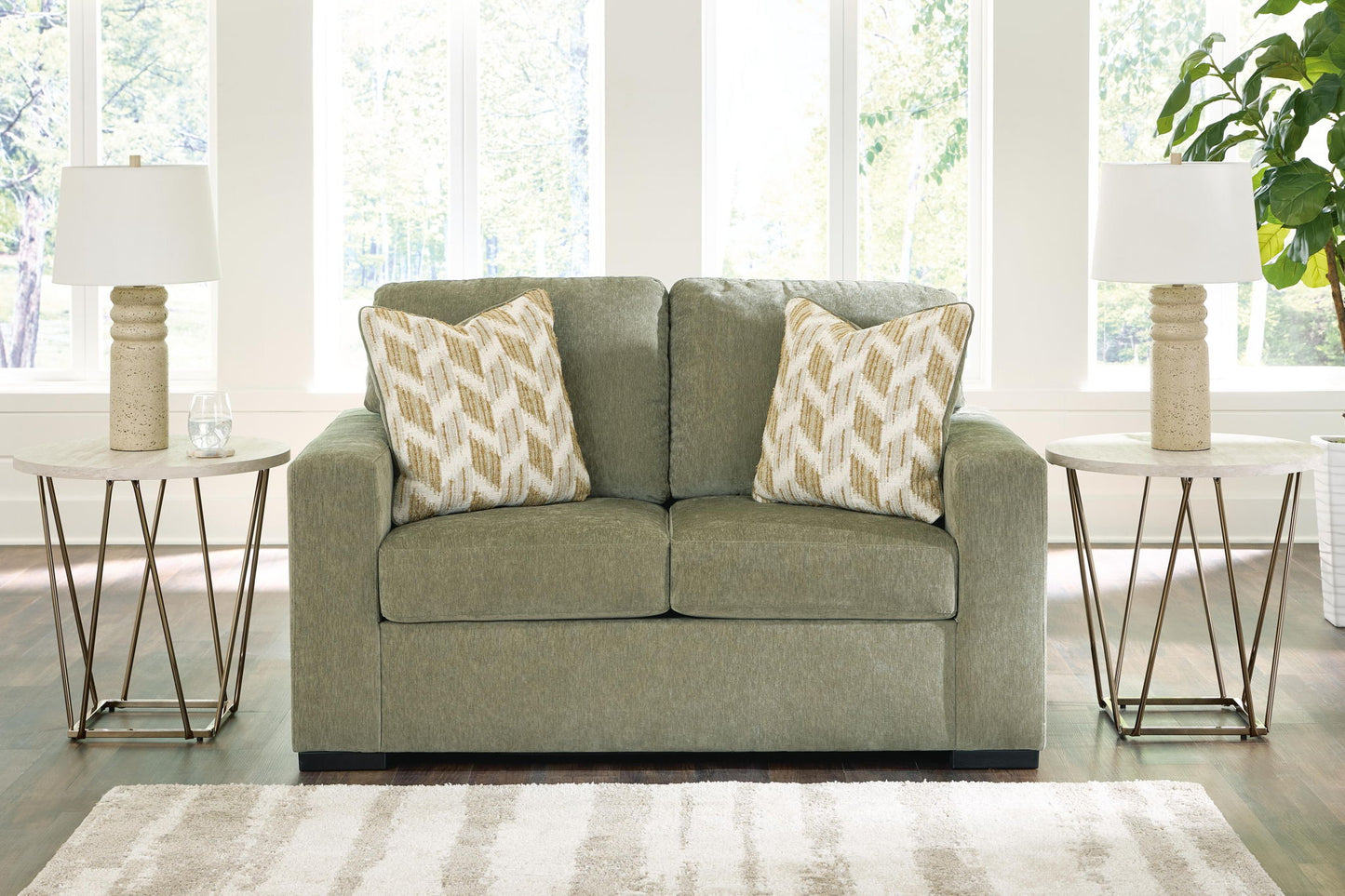 MaKaylen - Loveseat