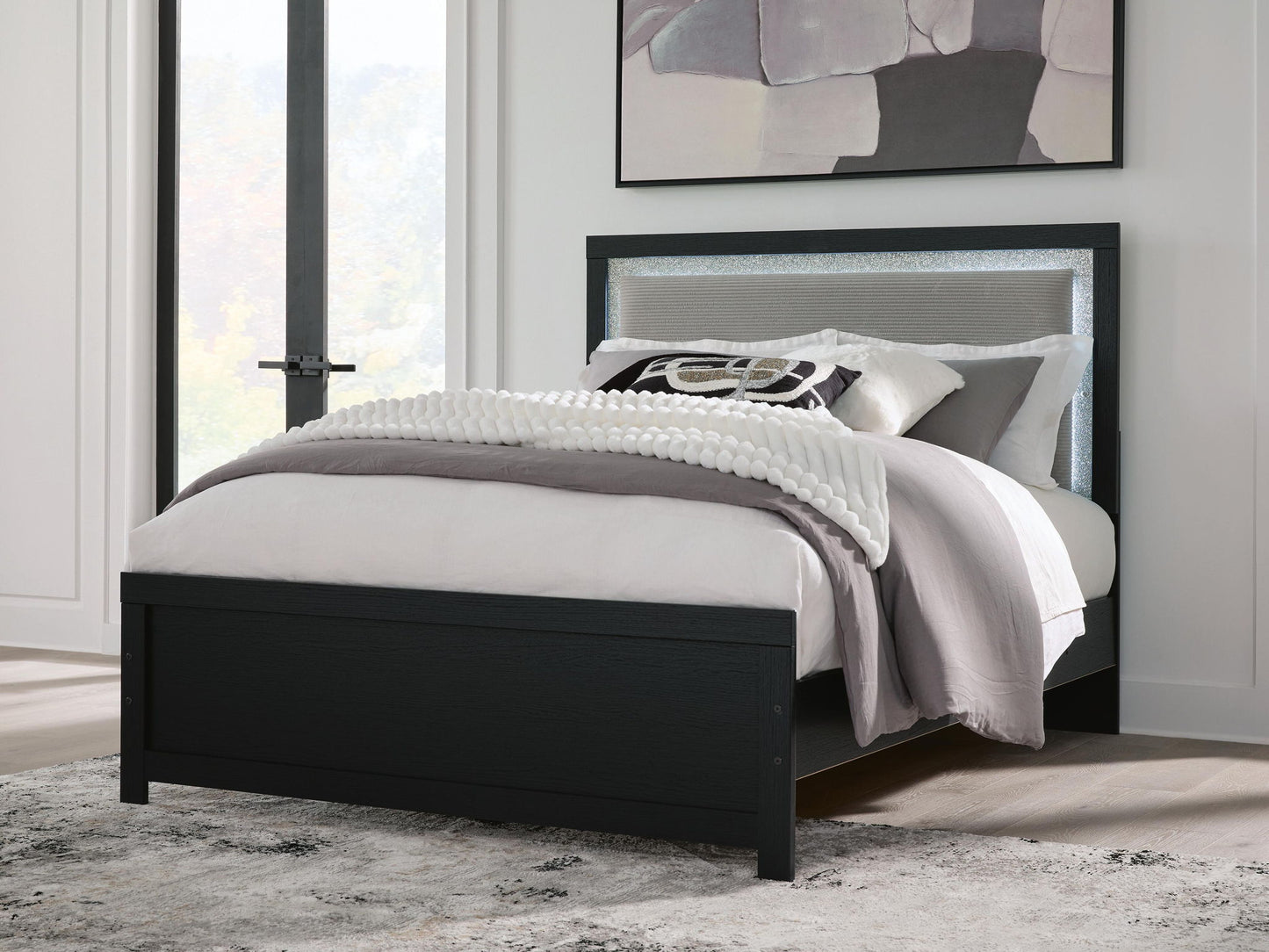 Raechalla - Upholstered Panel Bed