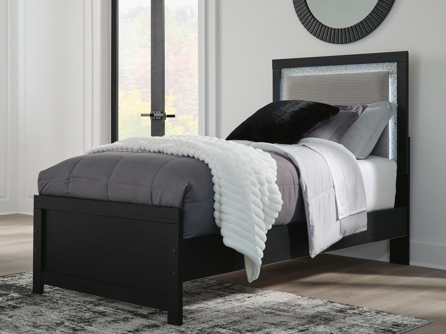Raechalla - Upholstered Panel Bed