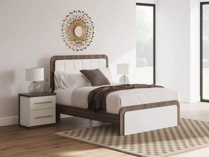 Mazilar - Upholstered Bed
