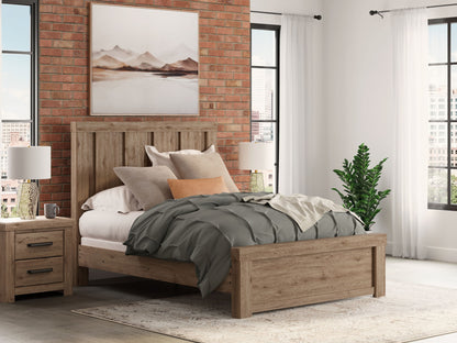 Garistyn - Panel Bed