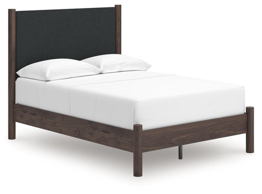 Cadmori - Upholstered Panel Platform Bed