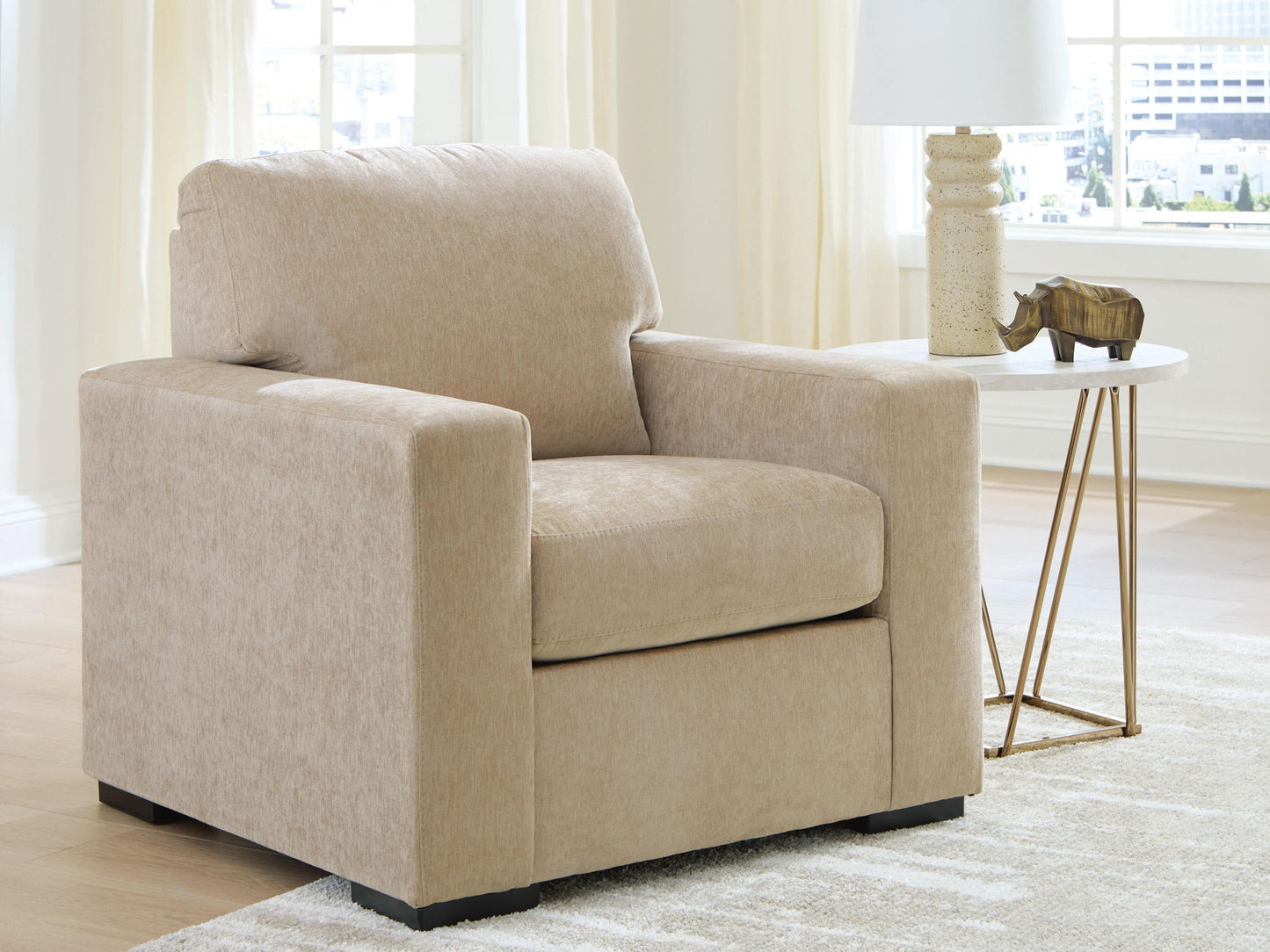 MaKaylen - Chair